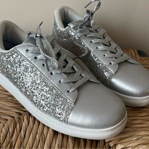 Women’s Glitter Fashion Shoes Size 8